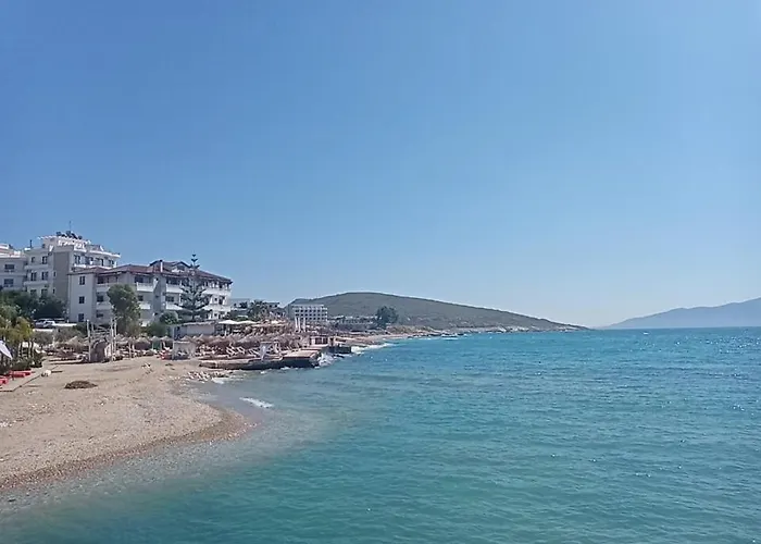 Passion Full Sea View アパート Sarandë